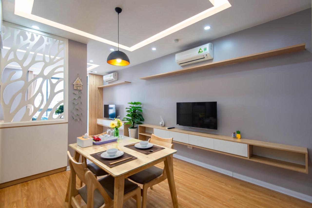 22Housing Hotel & Residence 81 Linh Lang 河内 外观 照片