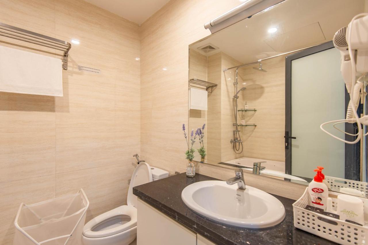 22Housing Hotel & Residence 81 Linh Lang 河内 外观 照片