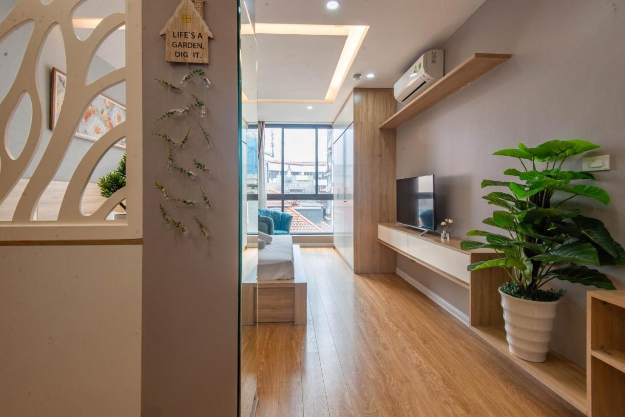 22Housing Hotel & Residence 81 Linh Lang 河内 外观 照片